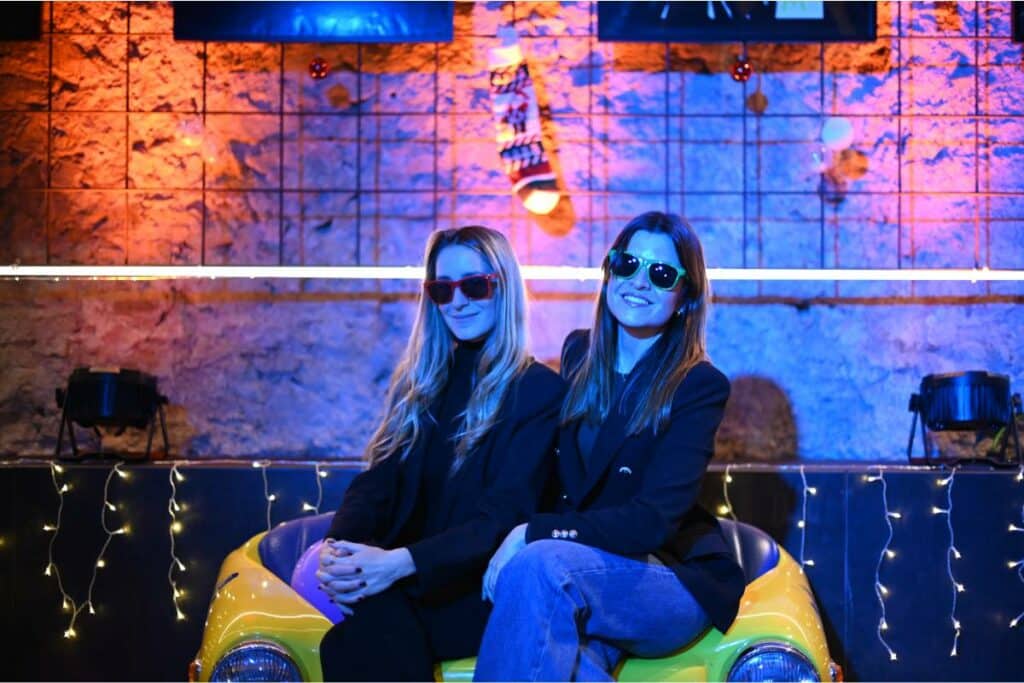 After navideño de Booking en Fábrica Moritz Barcelona